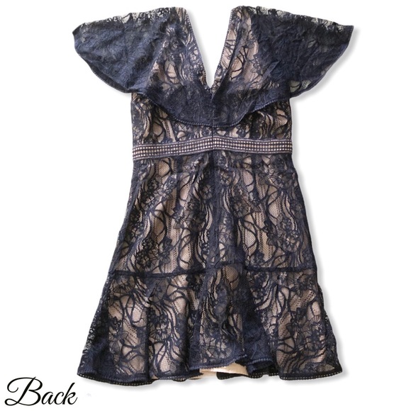 BB DAKOTA x REVOLVE In My Lace Dress - Picture 13 of 13